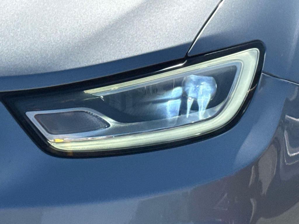 used 2021 Chrysler Pacifica car, priced at $28,995