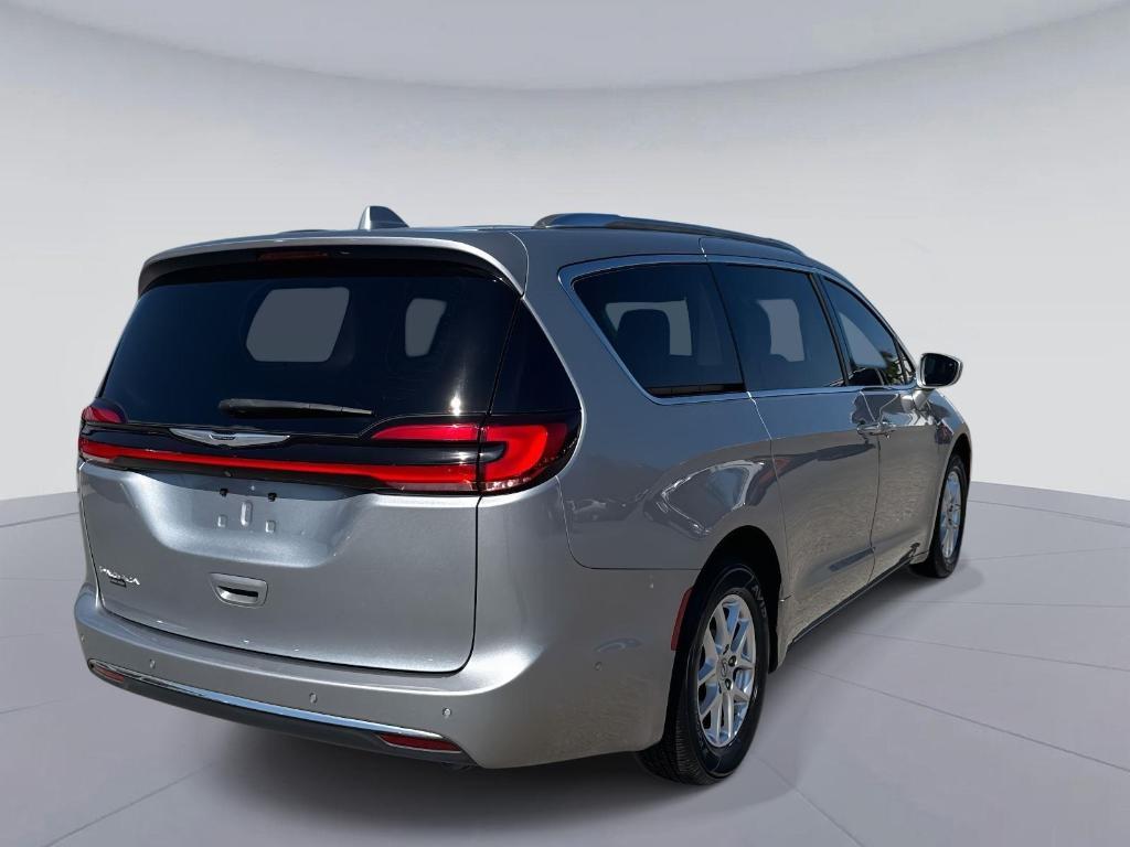 used 2021 Chrysler Pacifica car, priced at $28,995