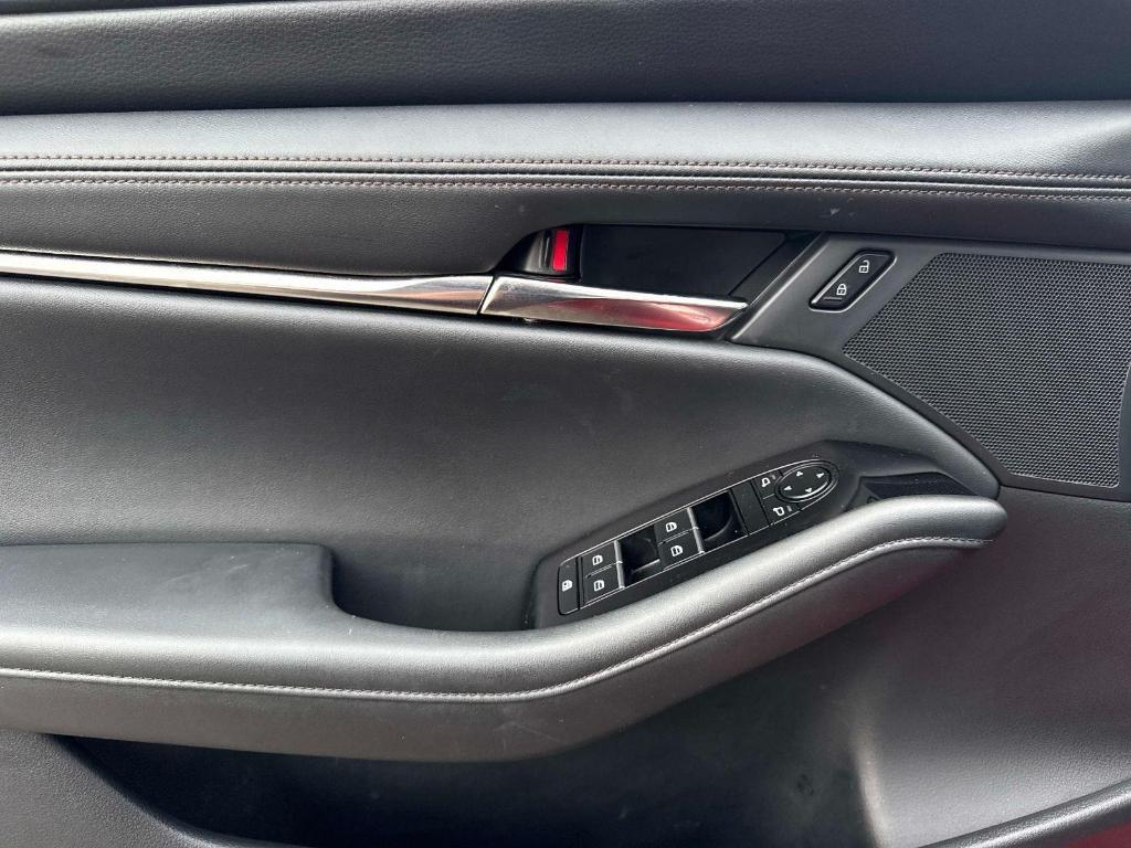 used 2025 Mazda Mazda3 car, priced at $21,995