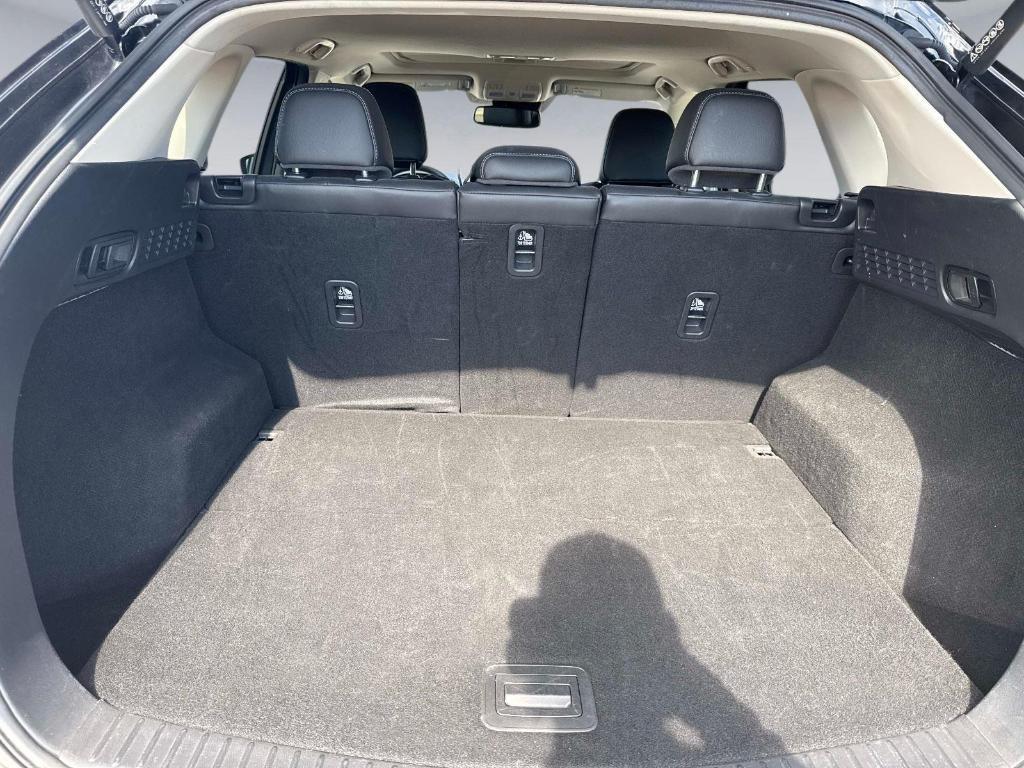 used 2025 Mazda CX-5 car, priced at $23,995