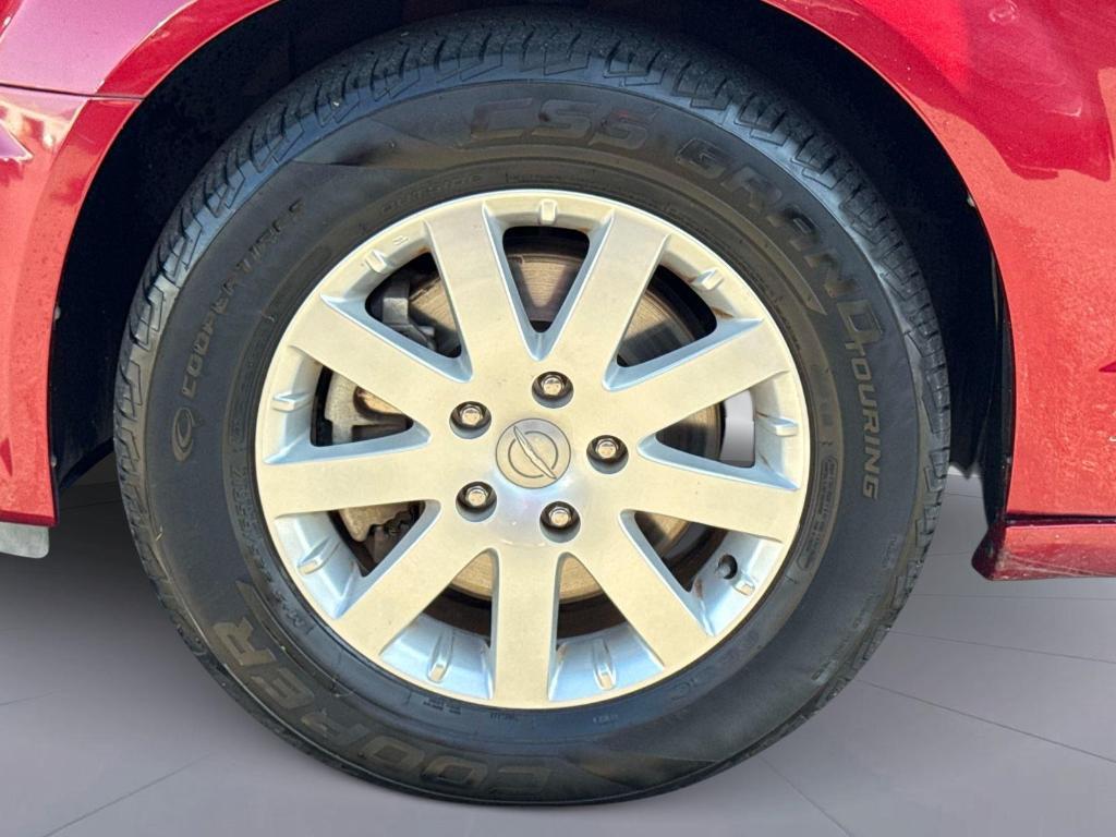 used 2016 Chrysler Town & Country car, priced at $10,995