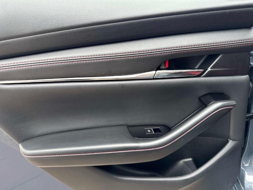 used 2025 Mazda Mazda3 car, priced at $23,595