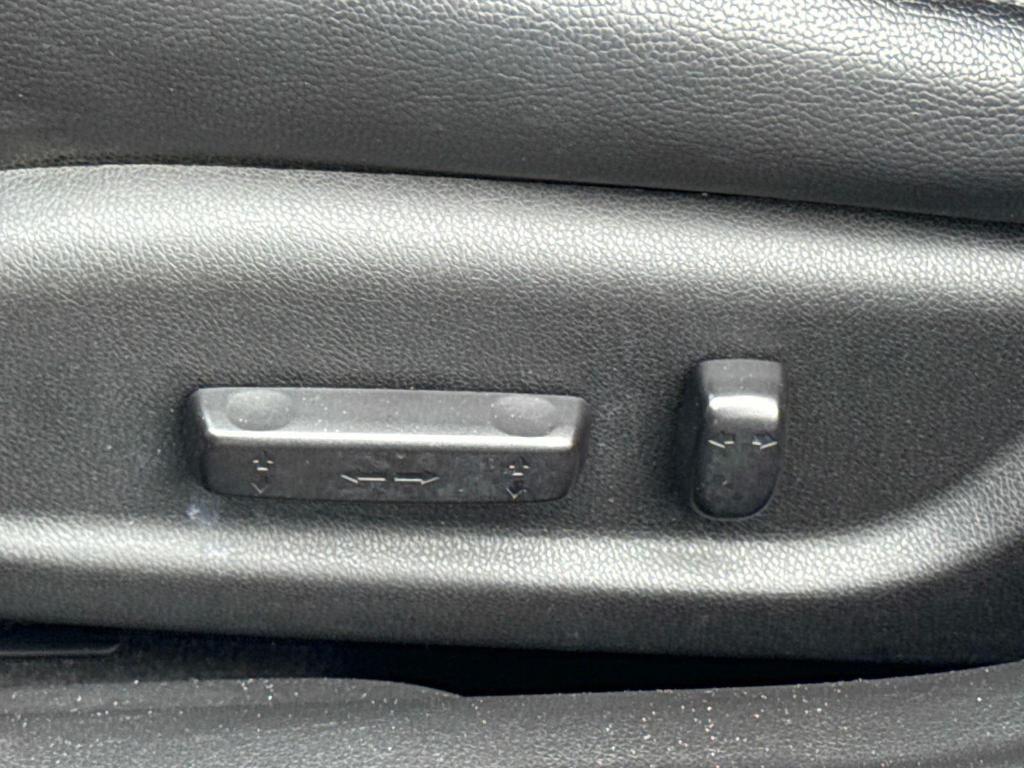 used 2014 Acura ILX car, priced at $9,999