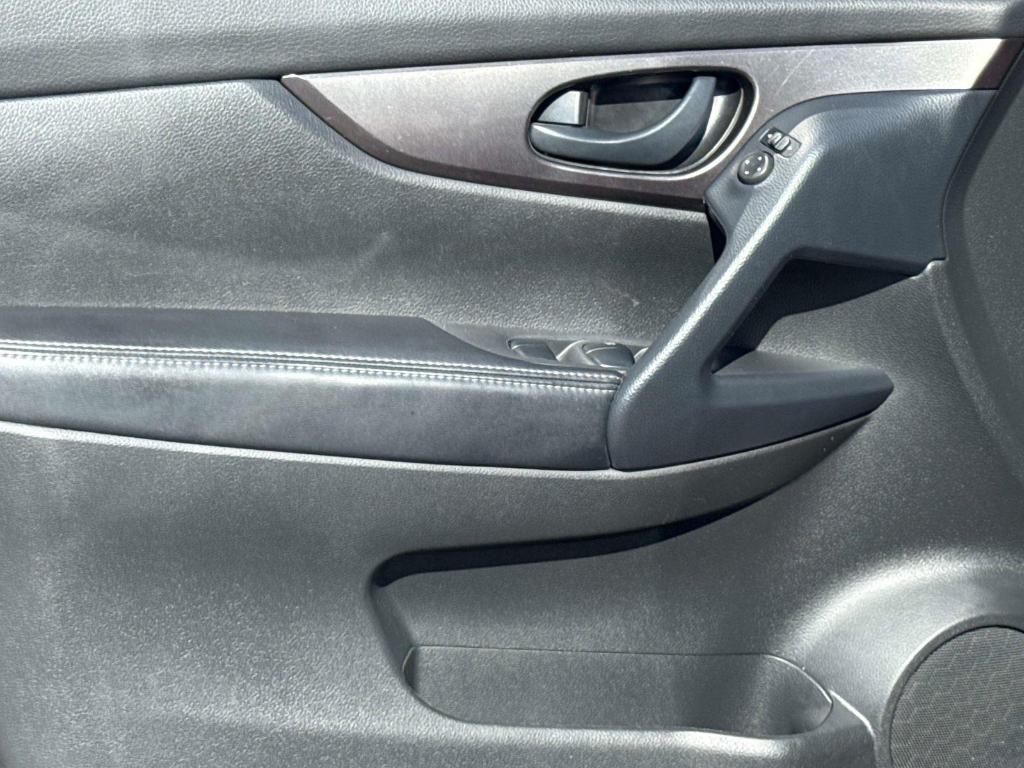 used 2020 Nissan Rogue Sport car, priced at $11,995