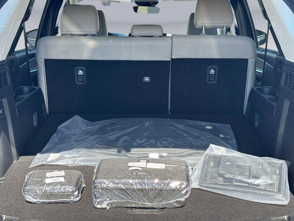 new 2026 Mazda CX-70 car, priced at $40,884