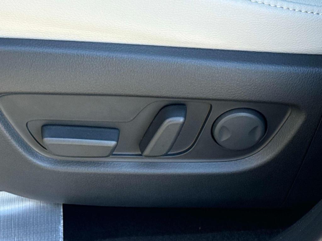 new 2026 Mazda CX-70 car, priced at $40,884