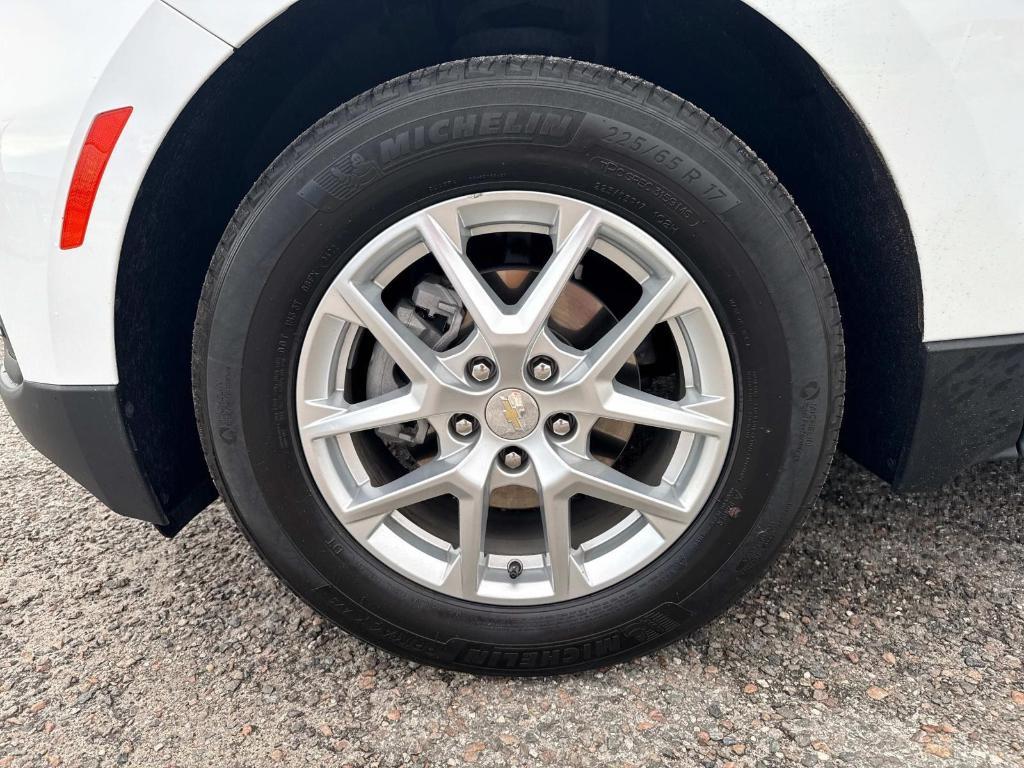 2022 Summit White Chevrolet Equinox