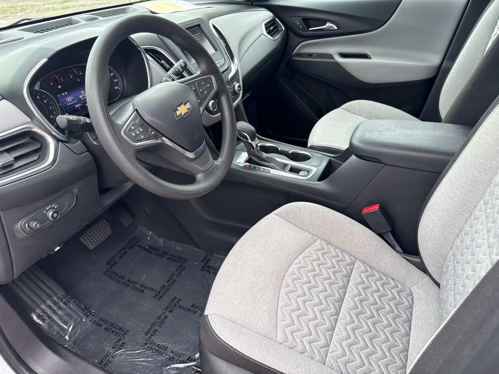 2022 Summit White Chevrolet Equinox