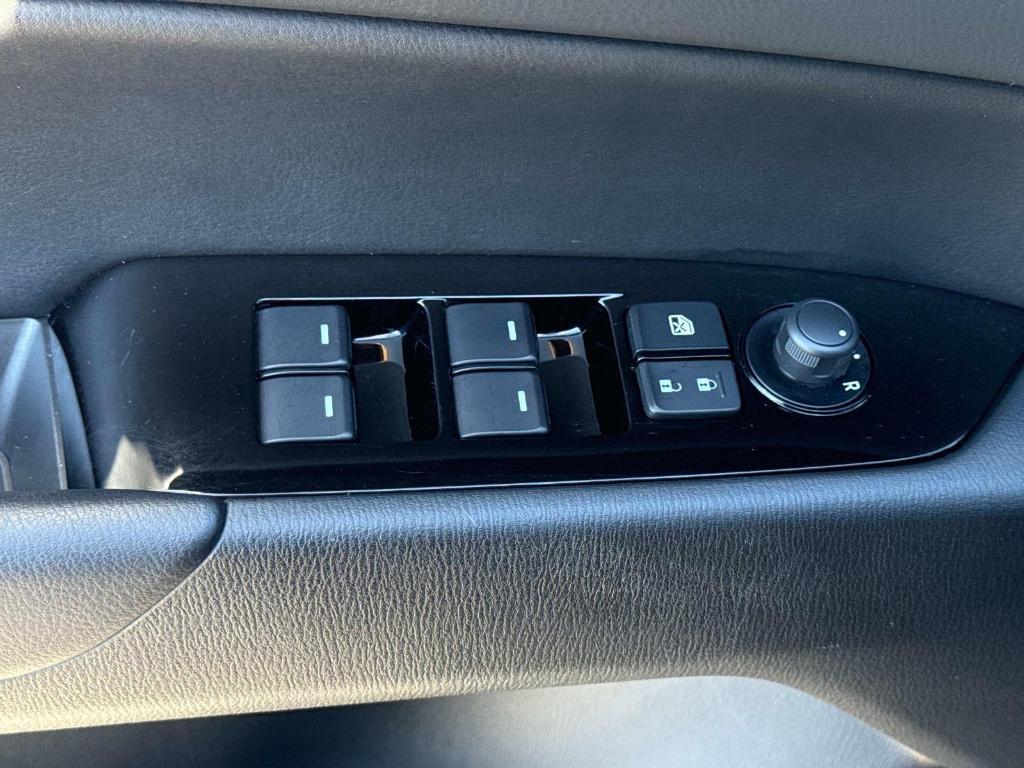 used 2025 Mazda CX-5 car, priced at $25,995