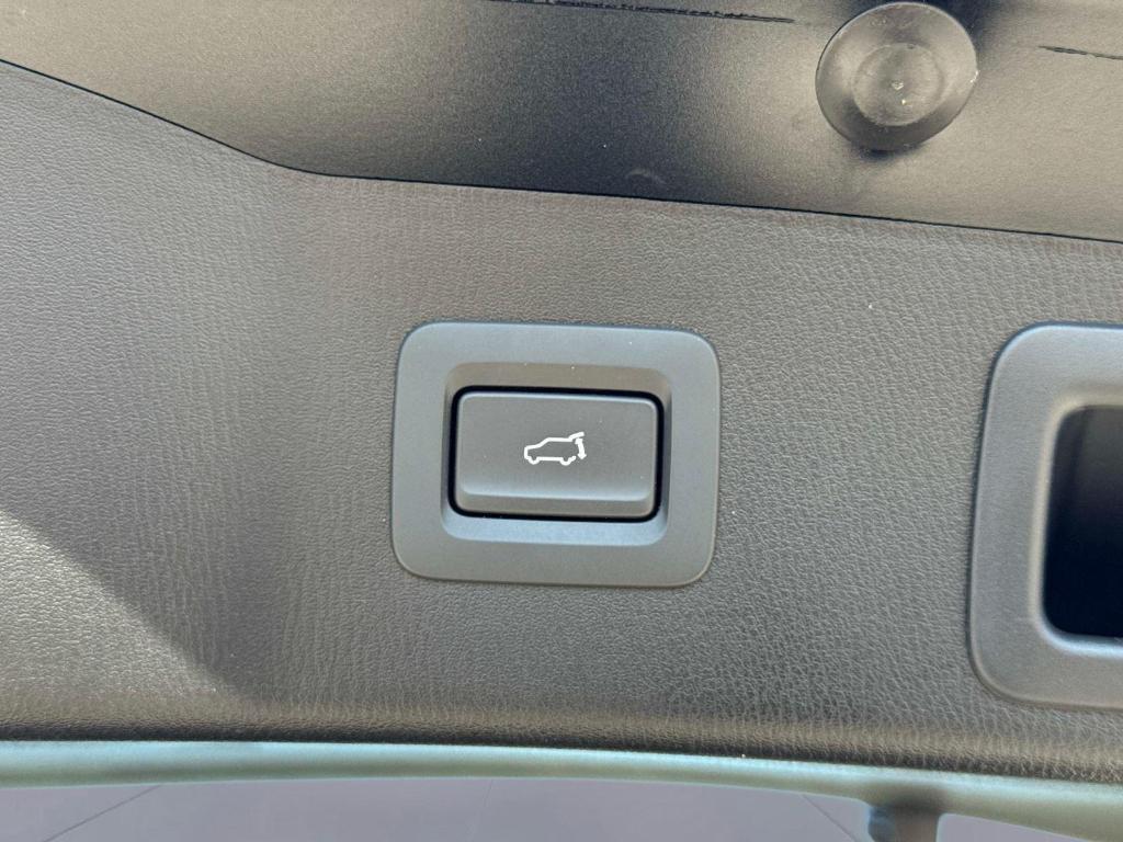 used 2025 Mazda CX-5 car, priced at $25,995