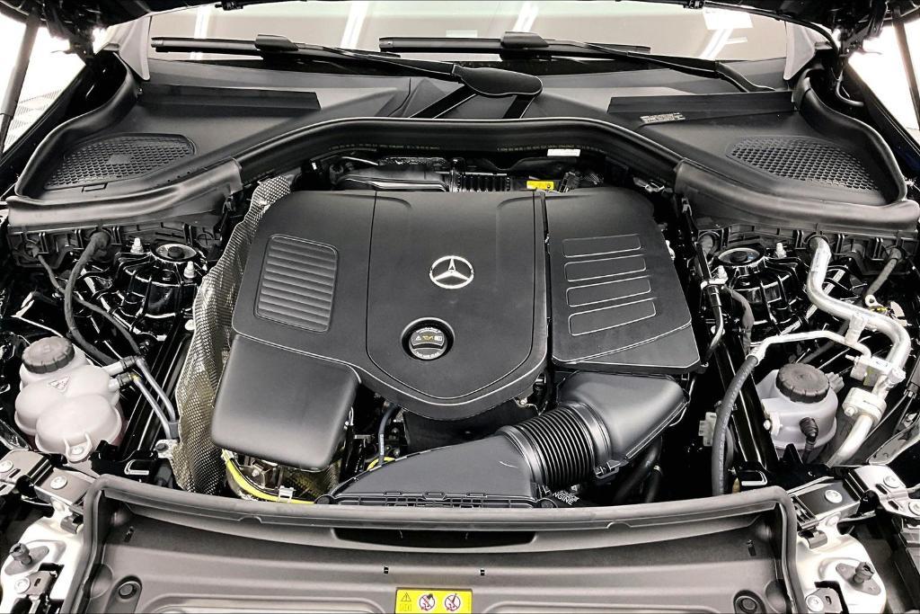 new 2026 Mercedes-Benz GLC 300 car, priced at $52,735