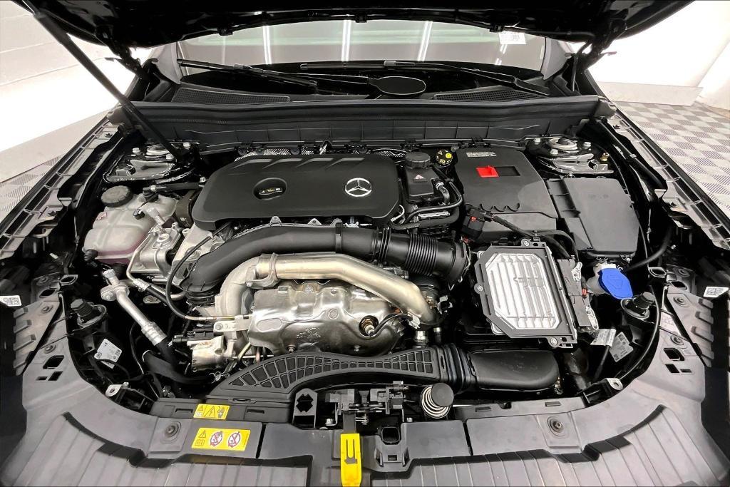 new 2026 Mercedes-Benz GLB 250 car, priced at $46,635