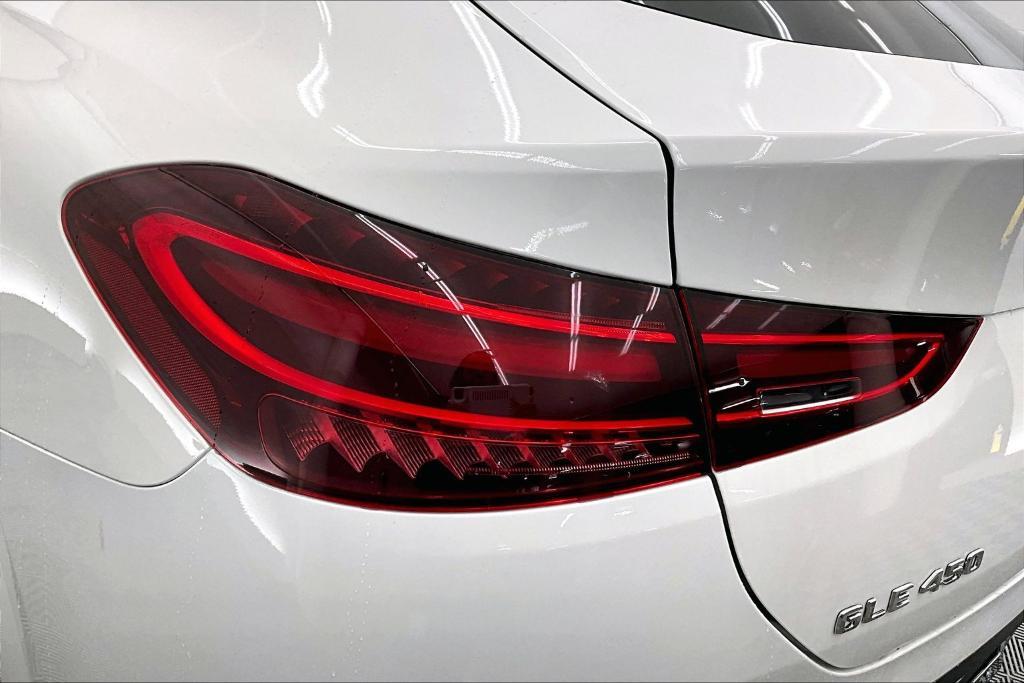 new 2026 Mercedes-Benz GLE 450 car, priced at $85,205
