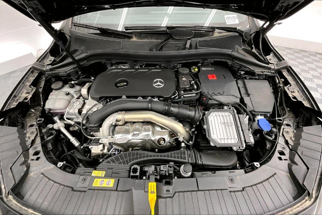 new 2025 Mercedes-Benz GLA 250 car, priced at $45,845