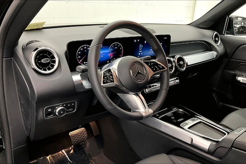 used 2026 Mercedes-Benz GLB 250 car, priced at $39,198