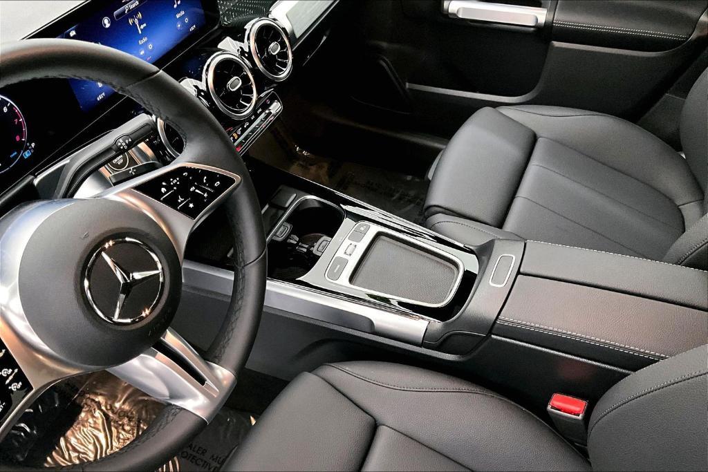 used 2026 Mercedes-Benz GLB 250 car, priced at $39,198