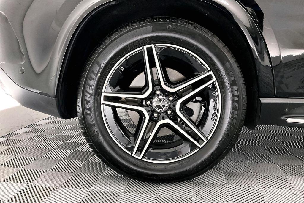 used 2026 Mercedes-Benz GLE 450 car, priced at $70,598