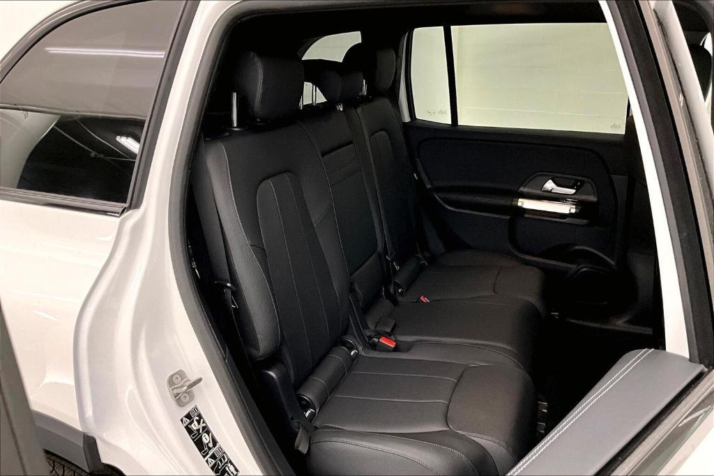 new 2026 Mercedes-Benz GLB 250 car, priced at $46,235