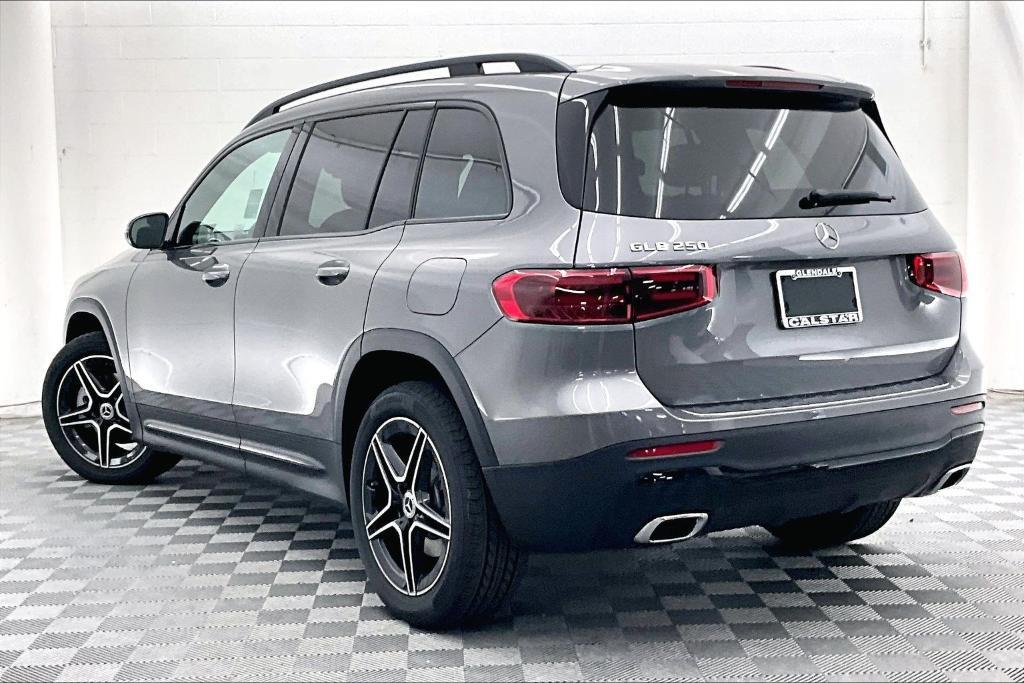 new 2026 Mercedes-Benz GLB 250 car, priced at $48,485
