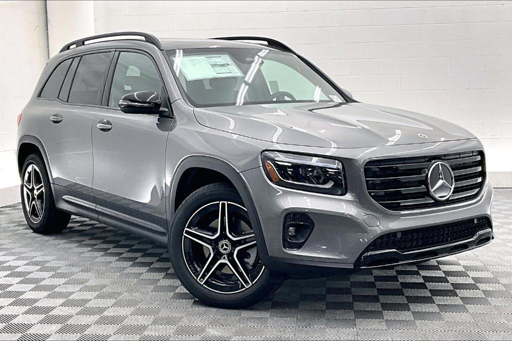 new 2026 Mercedes-Benz GLB 250 car, priced at $48,485