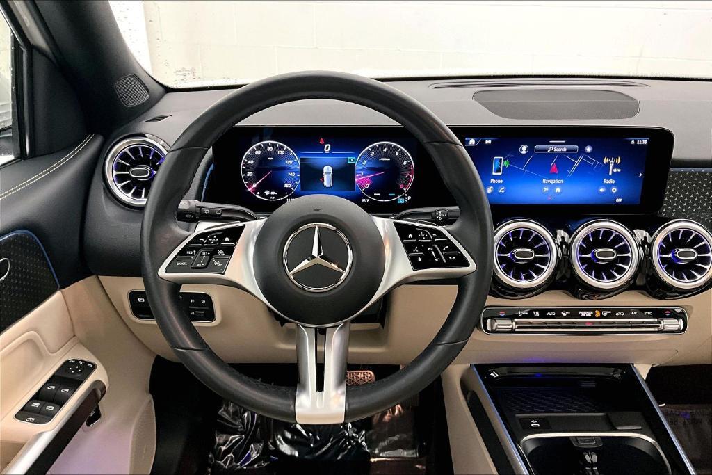 used 2024 Mercedes-Benz GLB 250 car, priced at $34,981