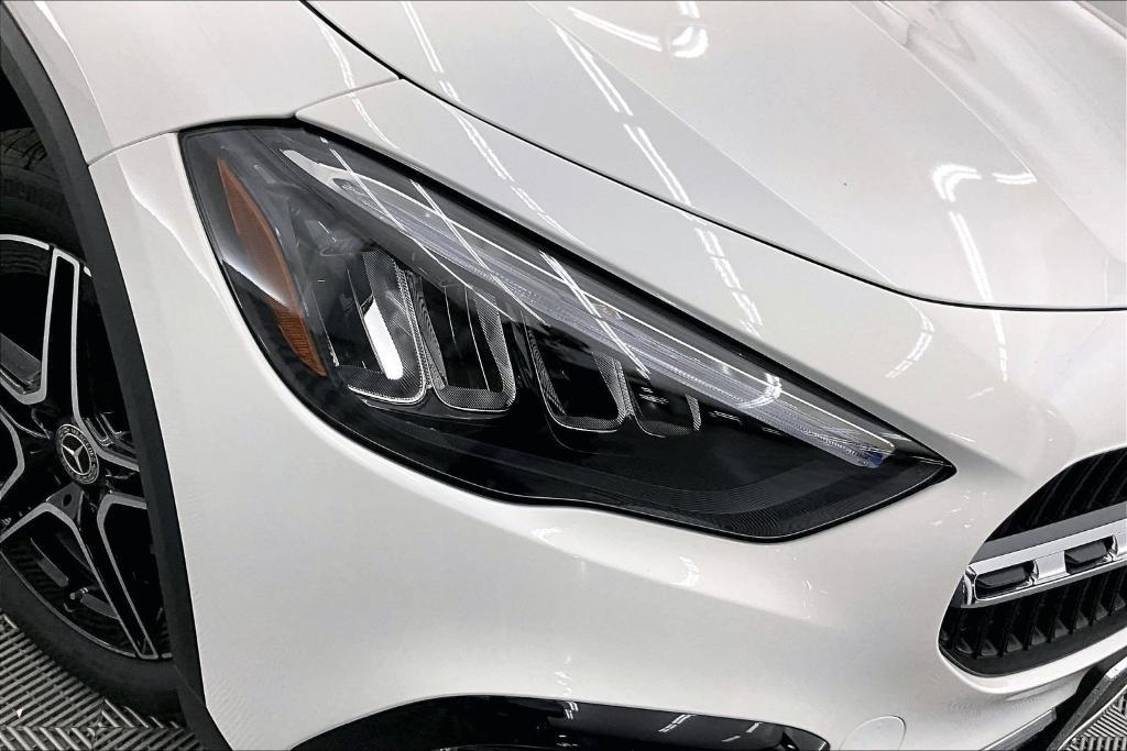 new 2026 Mercedes-Benz GLA 250 car, priced at $44,710