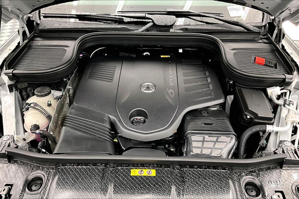 new 2026 Mercedes-Benz GLS 450 car, priced at $101,830