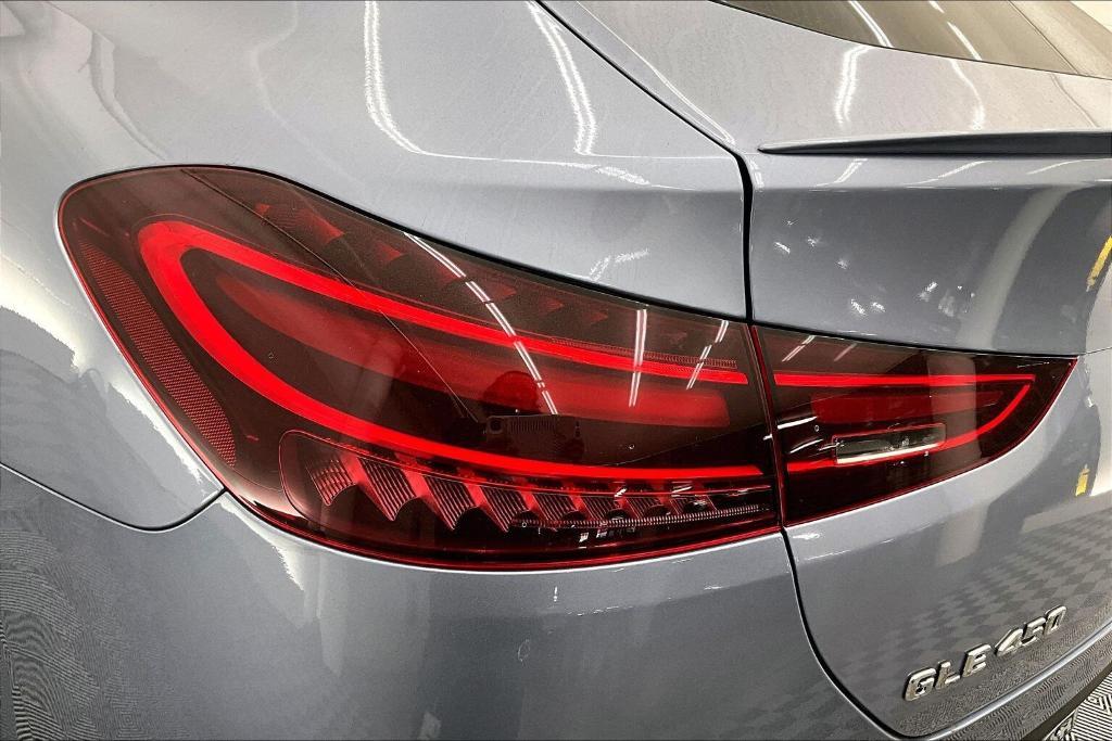 new 2026 Mercedes-Benz GLE 450 car, priced at $91,855