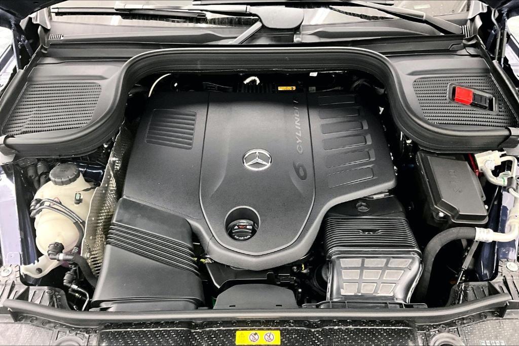 new 2026 Mercedes-Benz GLE 450 car, priced at $76,895