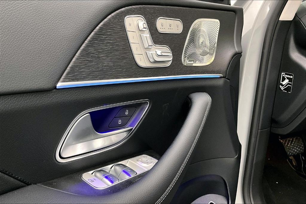new 2026 Mercedes-Benz GLS 450 car, priced at $94,930