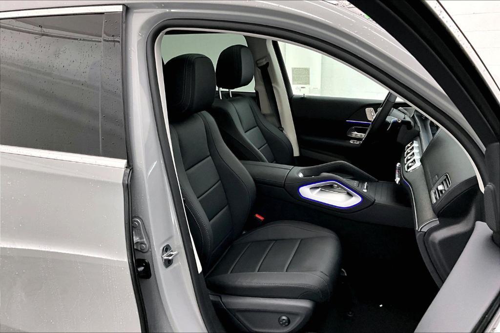 new 2026 Mercedes-Benz GLS 450 car, priced at $94,930