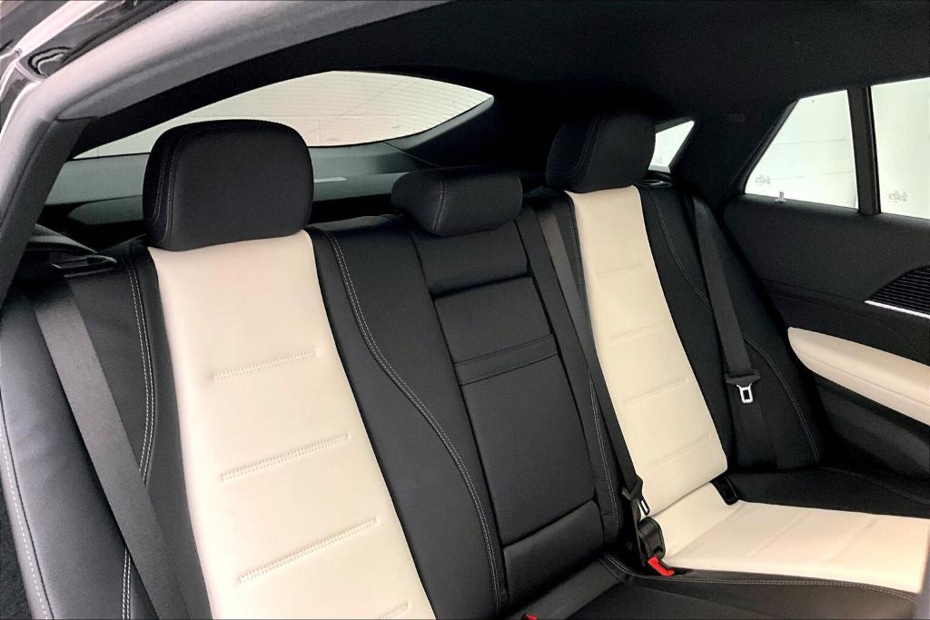 new 2026 Mercedes-Benz GLE 450 car, priced at $87,135