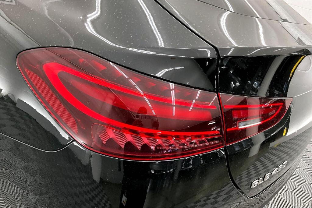 new 2026 Mercedes-Benz GLE 450 car, priced at $87,135