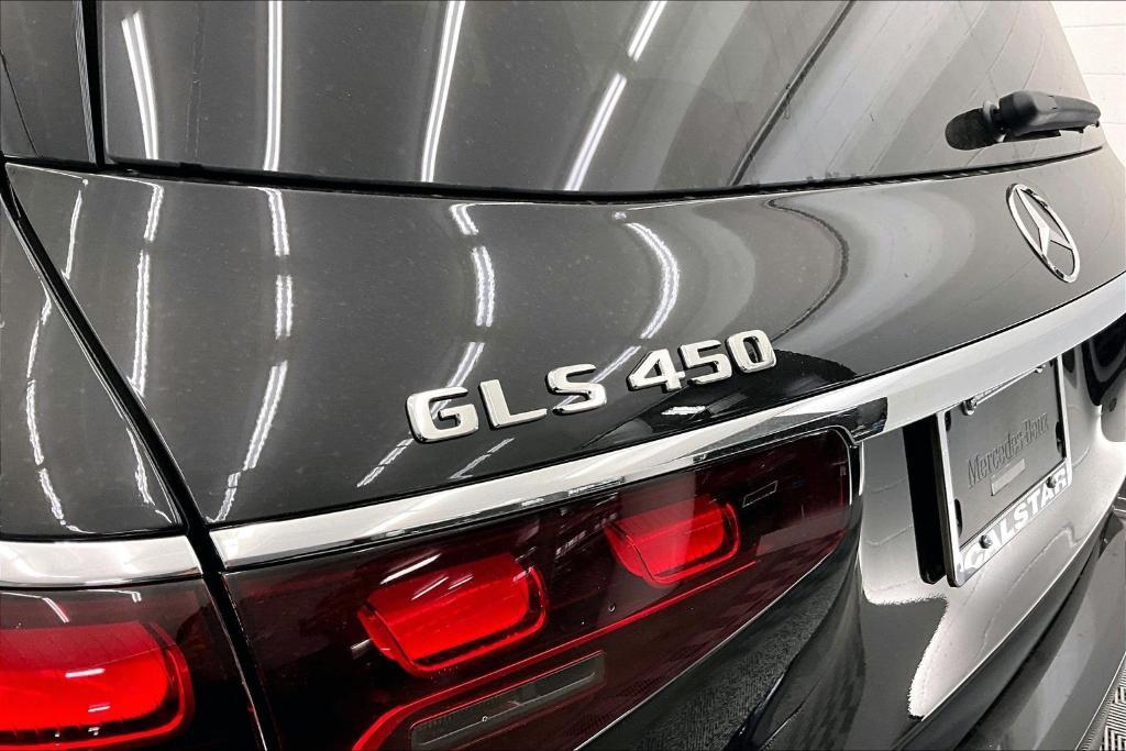 new 2026 Mercedes-Benz GLS 450 car, priced at $100,080