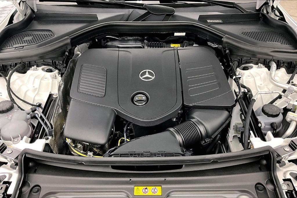 new 2026 Mercedes-Benz GLC 300 car, priced at $66,865