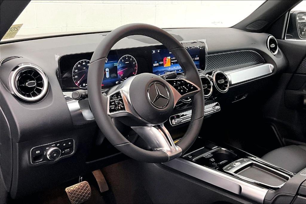 new 2026 Mercedes-Benz GLB 250 car, priced at $46,635
