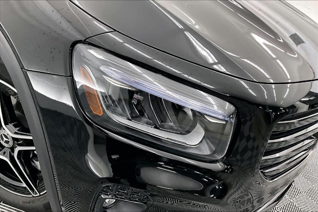 new 2026 Mercedes-Benz GLB 250 car, priced at $46,635