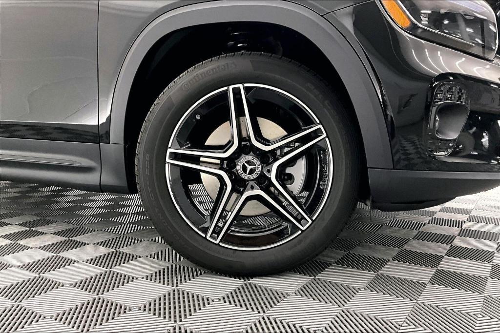 new 2026 Mercedes-Benz GLB 250 car, priced at $46,635