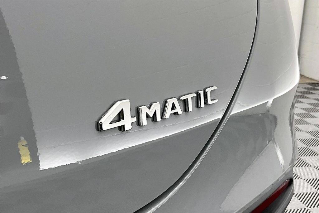 new 2026 Mercedes-Benz GLE 450 car, priced at $86,895