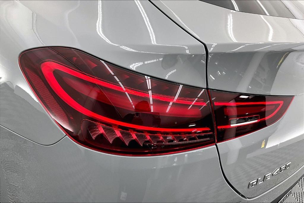 new 2026 Mercedes-Benz GLE 450 car, priced at $86,895