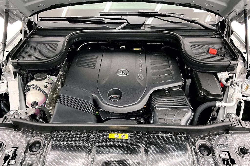 new 2026 Mercedes-Benz GLE 450 car, priced at $84,045