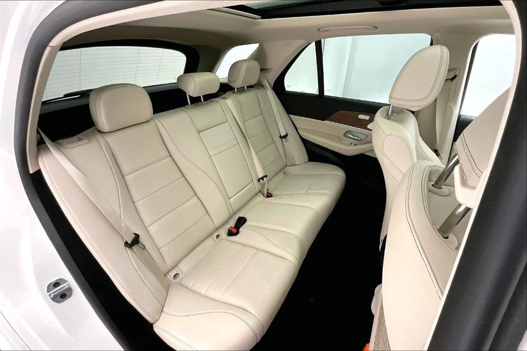 used 2022 Mercedes-Benz GLE 450 car, priced at $49,981