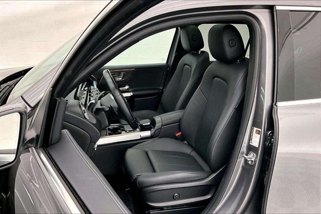 used 2023 Mercedes-Benz GLB 250 car, priced at $30,981