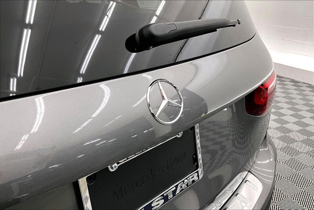 used 2023 Mercedes-Benz GLB 250 car, priced at $30,981