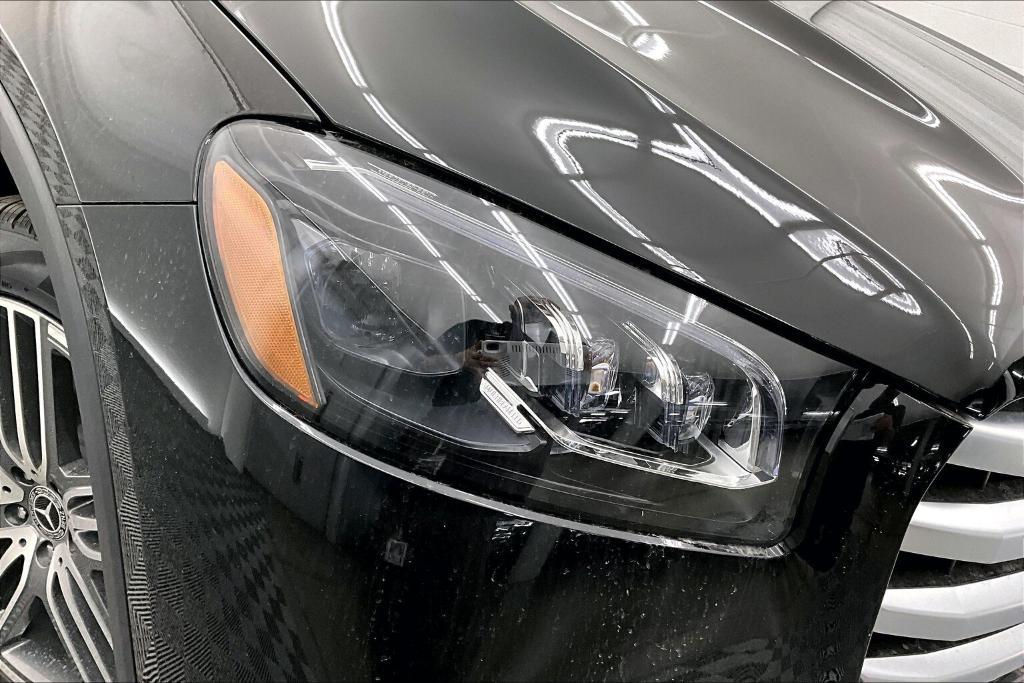 new 2026 Mercedes-Benz GLS 450 car, priced at $93,080