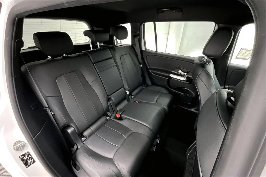 used 2022 Mercedes-Benz GLB 250 car, priced at $25,981