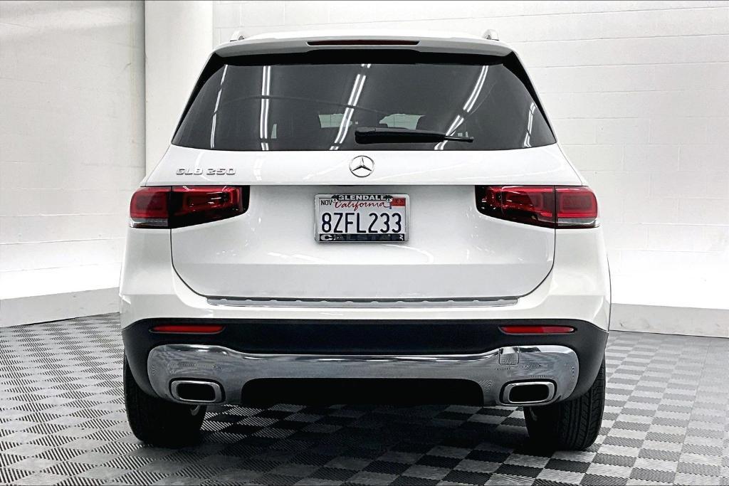 used 2022 Mercedes-Benz GLB 250 car, priced at $25,981