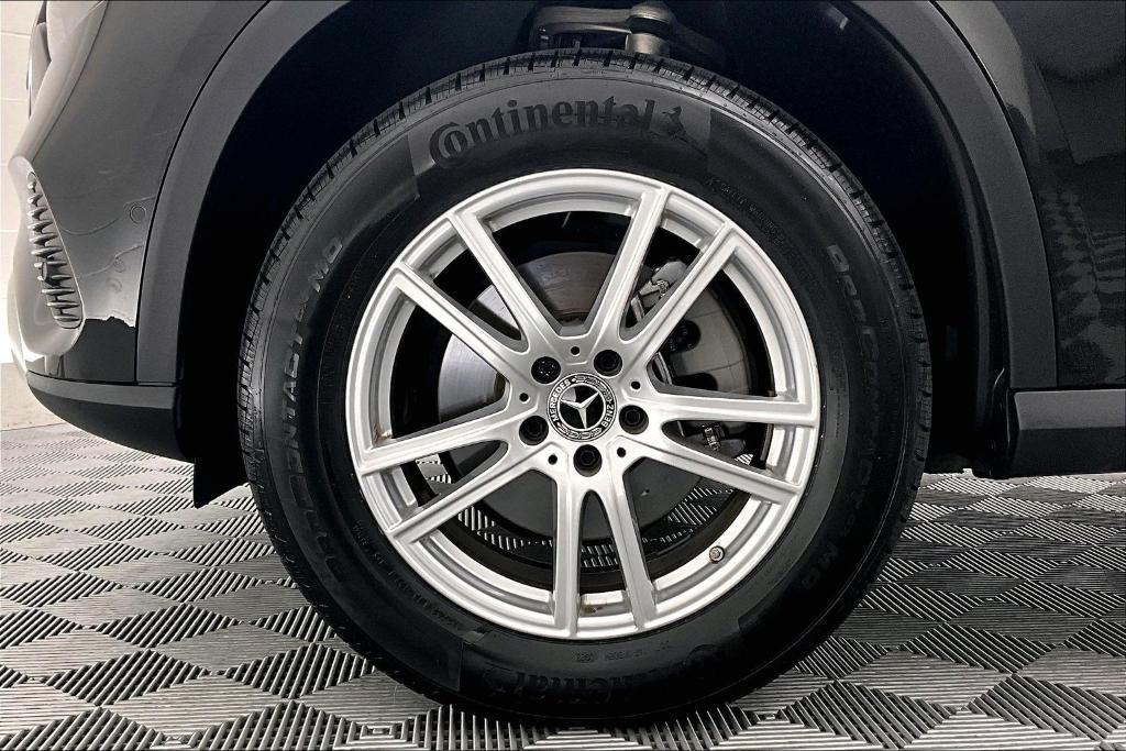 used 2023 Mercedes-Benz GLC 300 car, priced at $35,981