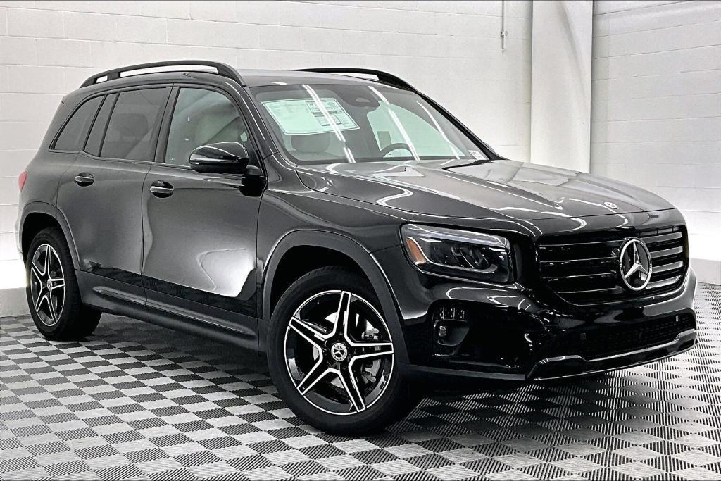new 2026 Mercedes-Benz GLB 250 car, priced at $45,785
