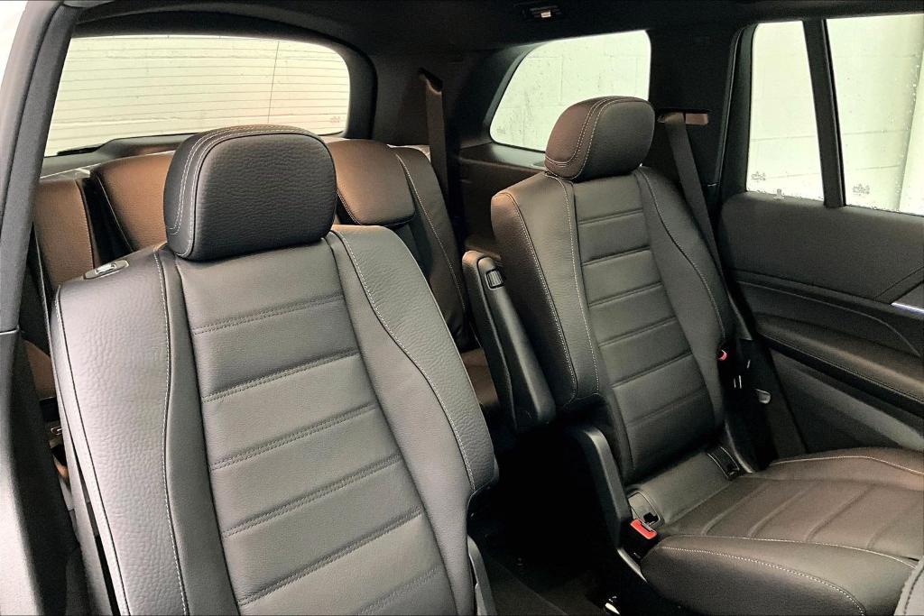 new 2026 Mercedes-Benz GLS 580 car, priced at $124,330